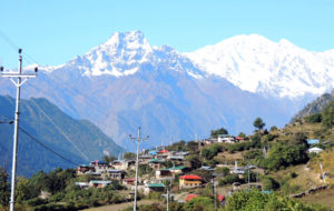 manaslu region trek